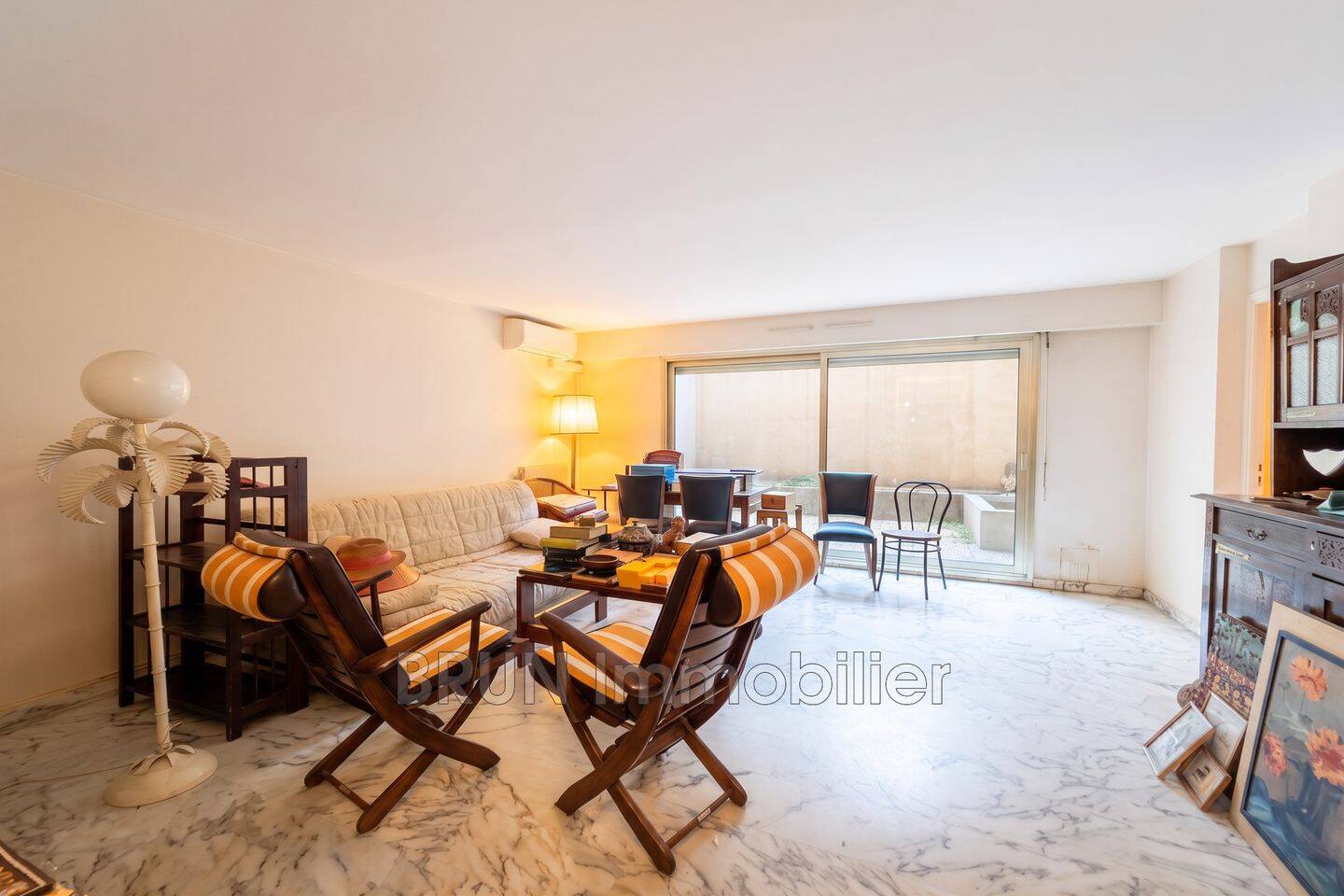 Appartement 2 pièces 52 m² · à Antibes · 52 m² · 316 000 €