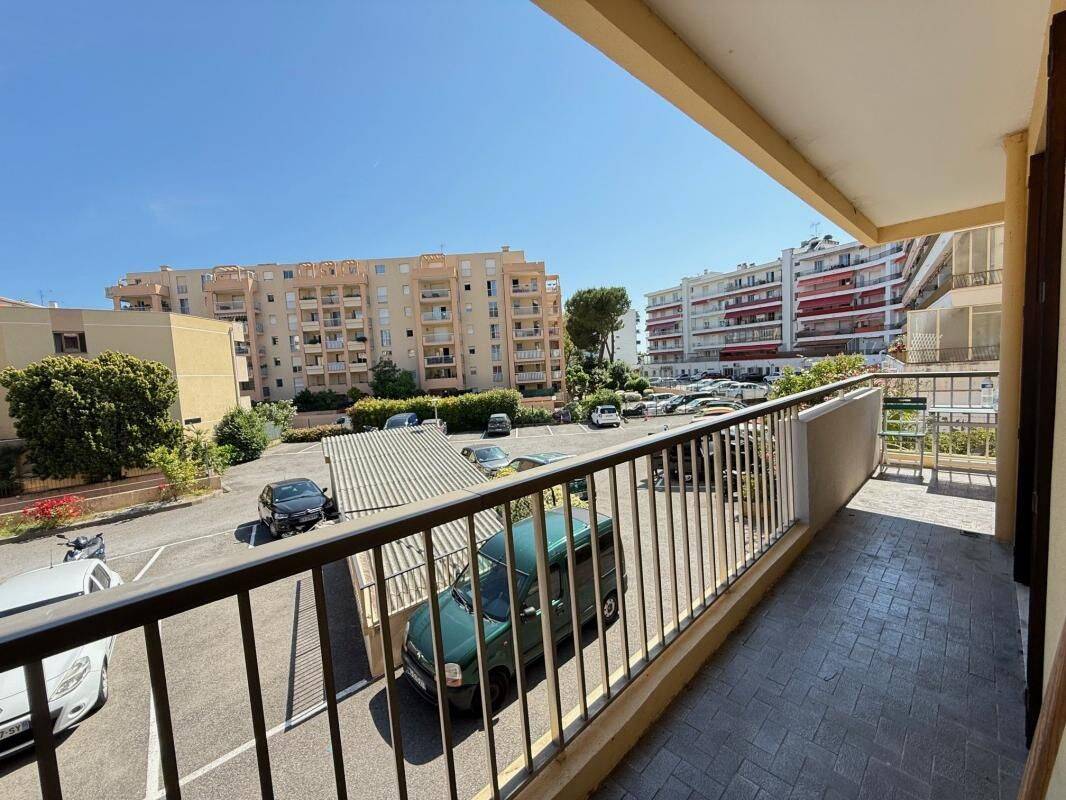 Appartement 3 pièces 72 m² · à Cagnes-sur-Mer · 72,2 m² · 1 365 €/mois