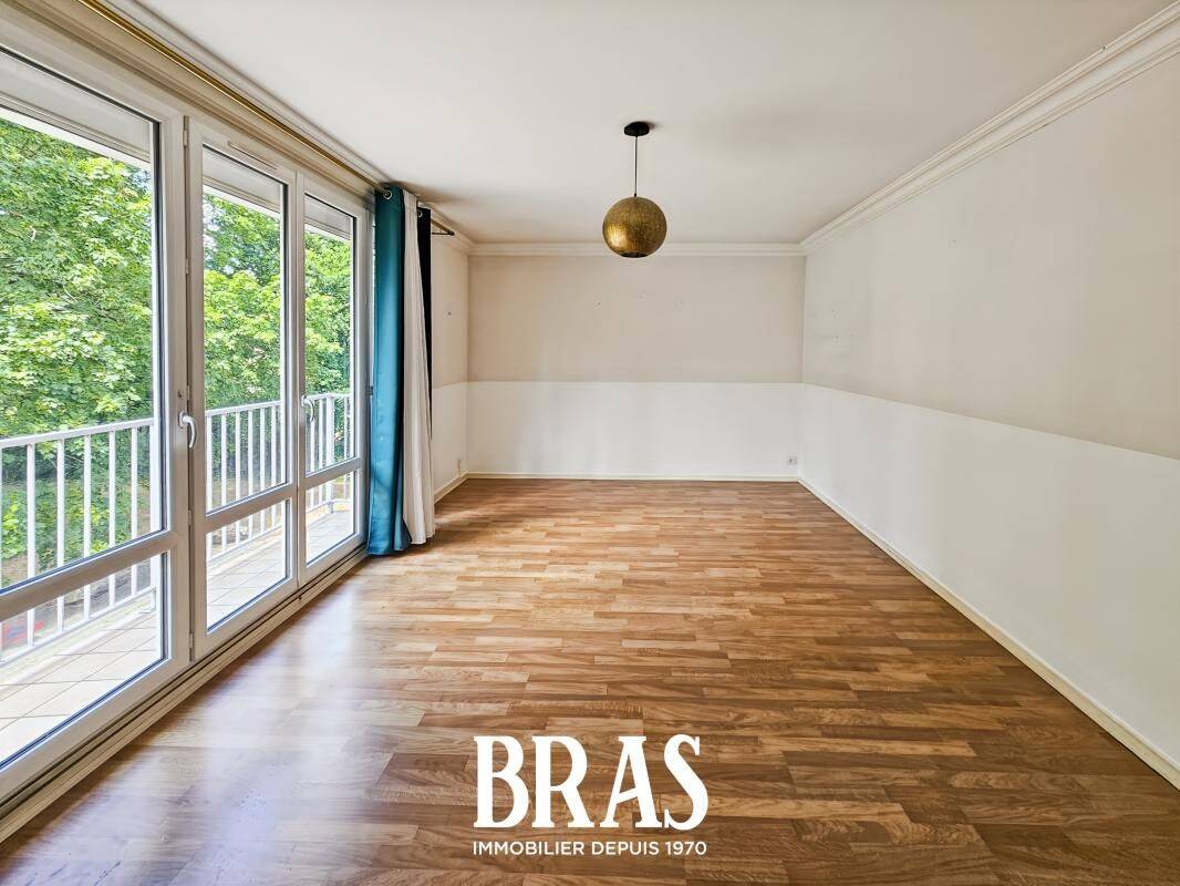 Appartement 4 pièces 76 m² · à Rezé · 76 m² · 900 €