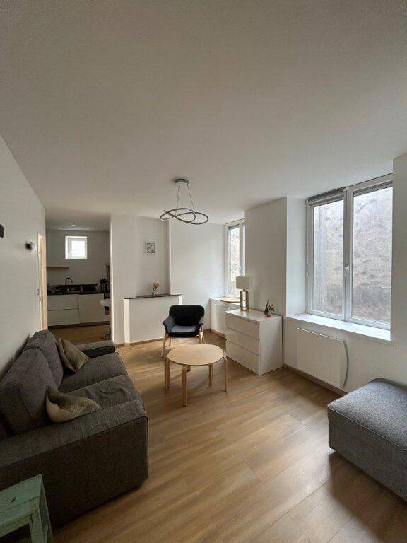 Appartement 3 pièces 50 m² · à Saint-Étienne · 50 m² · 597 €