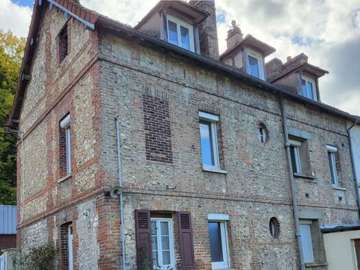 Immeuble à vendre 225 000 € 145 m² Le Chateau Les Andelys 27700