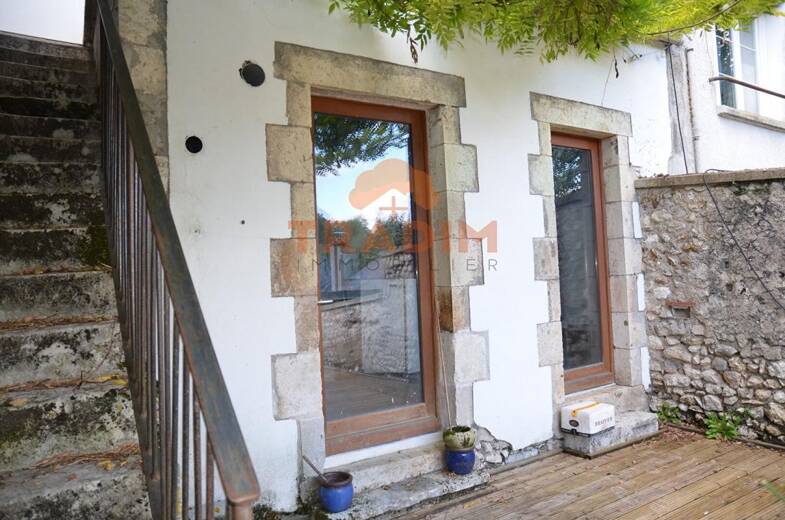 Maison à vendre 222 000 € 5 pièces 4 chambres 182 m² 195 m² de terrain Châtillon-sur-Loire 45360