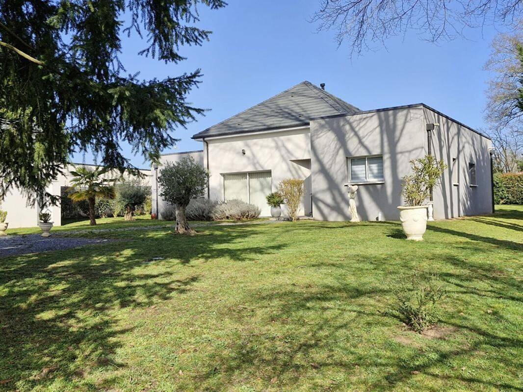 Maison 5 pièces 113 m² · à Changé · 113 m² · 395 200 €