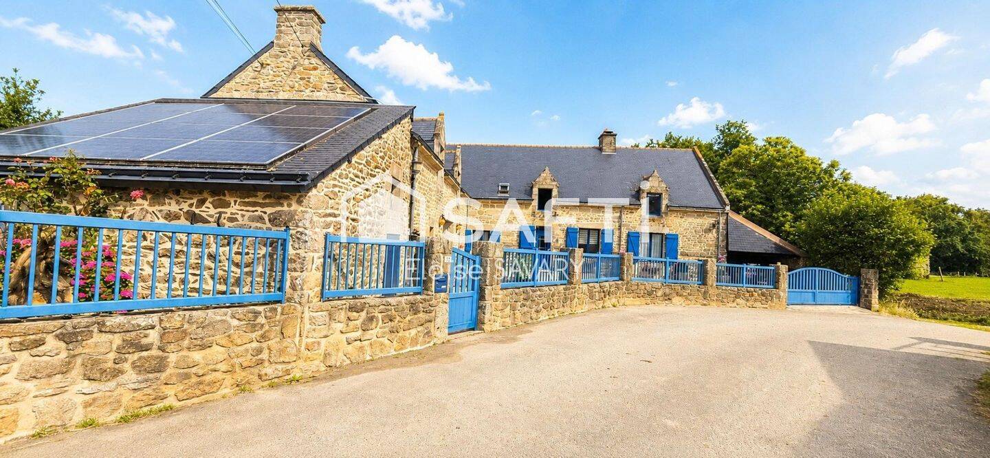 Maison 6 pièces 238 m² · à Le Guerno · 238 m² · 445 500 €