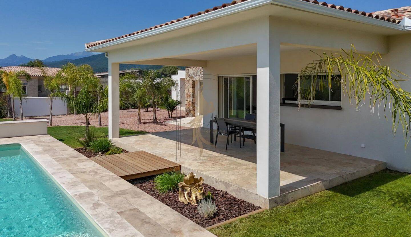 Maison 6 pièces 143 m² · à Prunelli-Di-Fiumorbo · 142,5 m² · 755 000 €