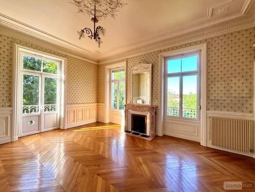 Maison à vendre 840 000 € 10 pièces 4 chambres 340 m² 3 704 m² de terrain Santenay 21590