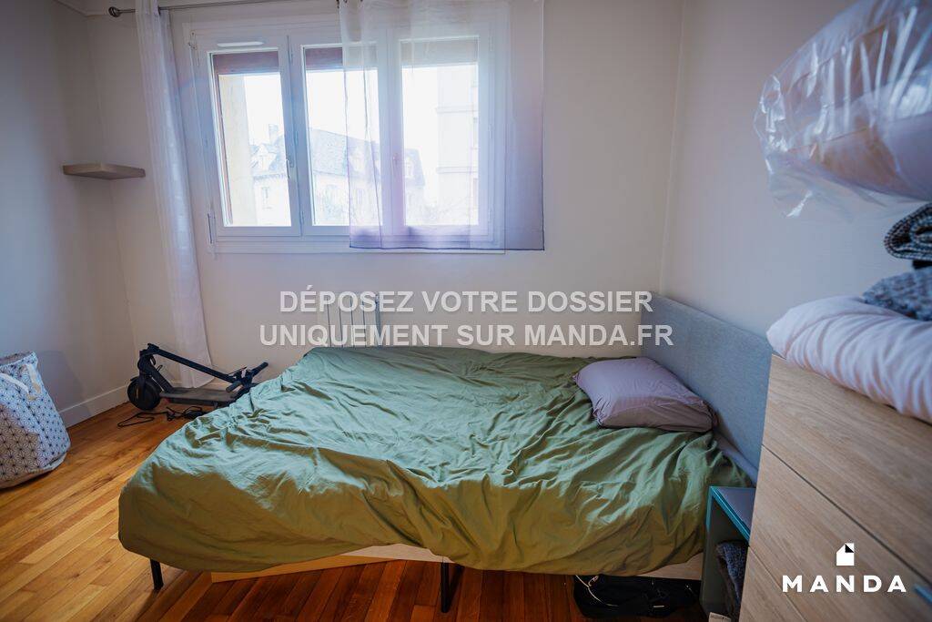 Colocation à louer - Mantes-la-Jolie - 495 € - 5 pièces, 4 chambres, 2ème étage · 495 €/mois