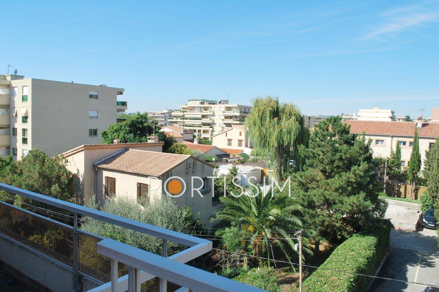 Appartement 2 pièces 46 m² · à Saint-Laurent-du-Var · 46 m² · 299 000 €