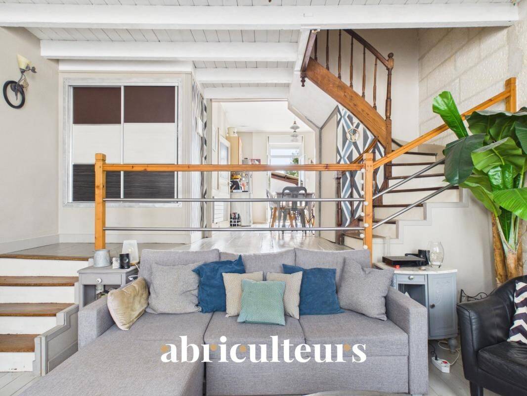Maison 5 pièces 90 m² · à Saintes · 90 m² · 172 545 €