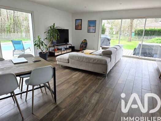 Maison de plain-pied à vendre 458 000 € 5 pièces 3 chambres 130 m² 1 278 m² de terrain Grayan-et-l'Hôpital 33590