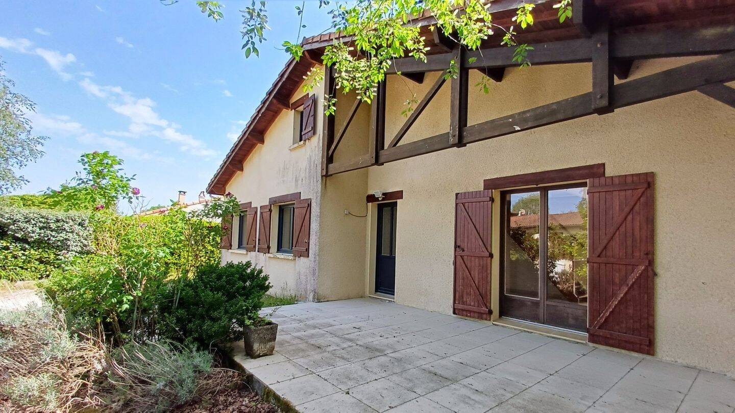 Maison 6 pièces 130 m² · à Cestas · 130 m² · 449 500 €