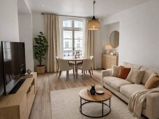 Appartement à vendre 660 000 € 5 pièces 3 chambres 90,7 m² Étage 1/4 Deauville 14800