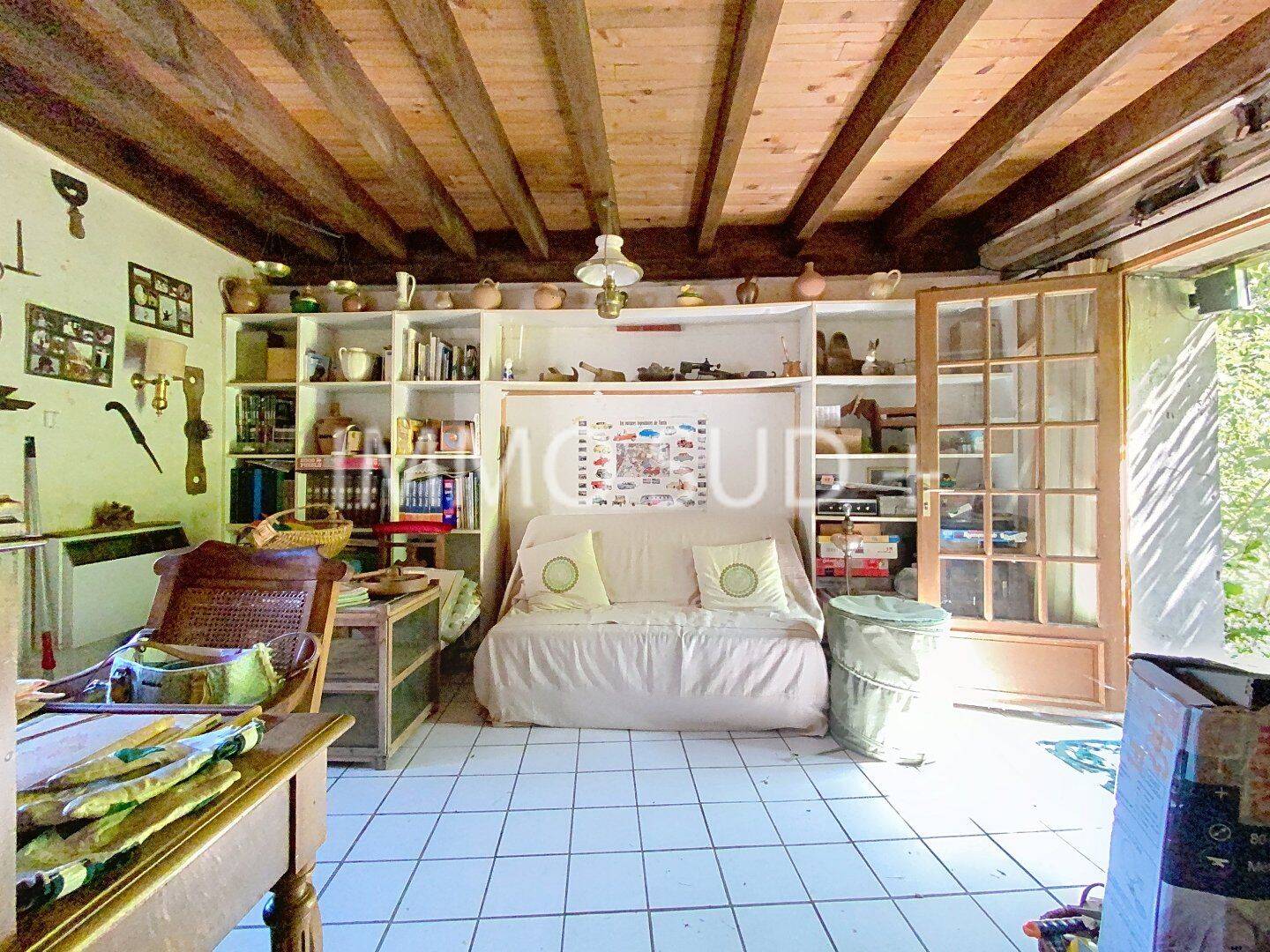 Maison 2 pièces 76 m² · à Entraigues · 76 m² · 126 000 €
