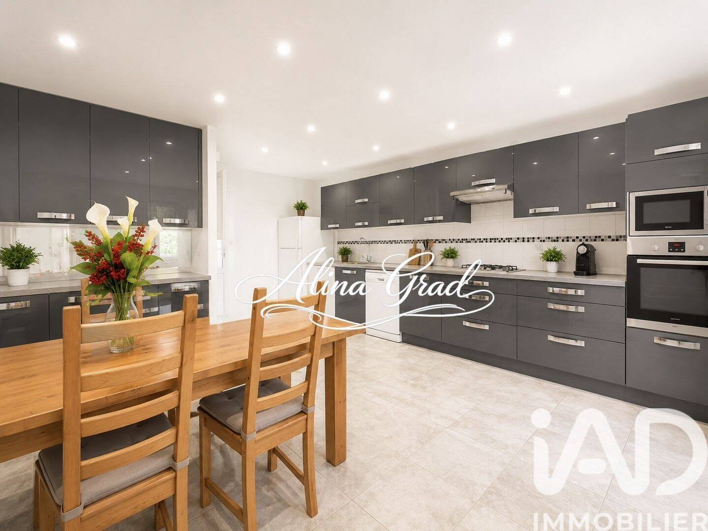 Maison 6 pièces 106 m² · à Montigny-lès-Cormeilles · 105,5 m² · 298 000 €