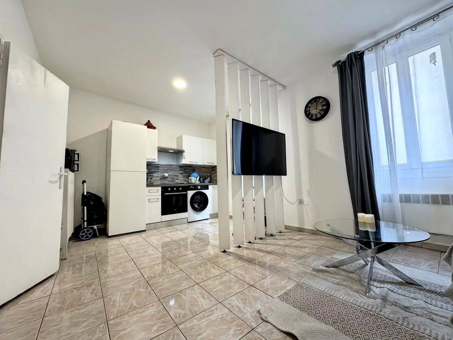 Appartement 2 pièces 28 m² · à Marseille 3ème Arrondissement · 27,5 m² · 71 000 €