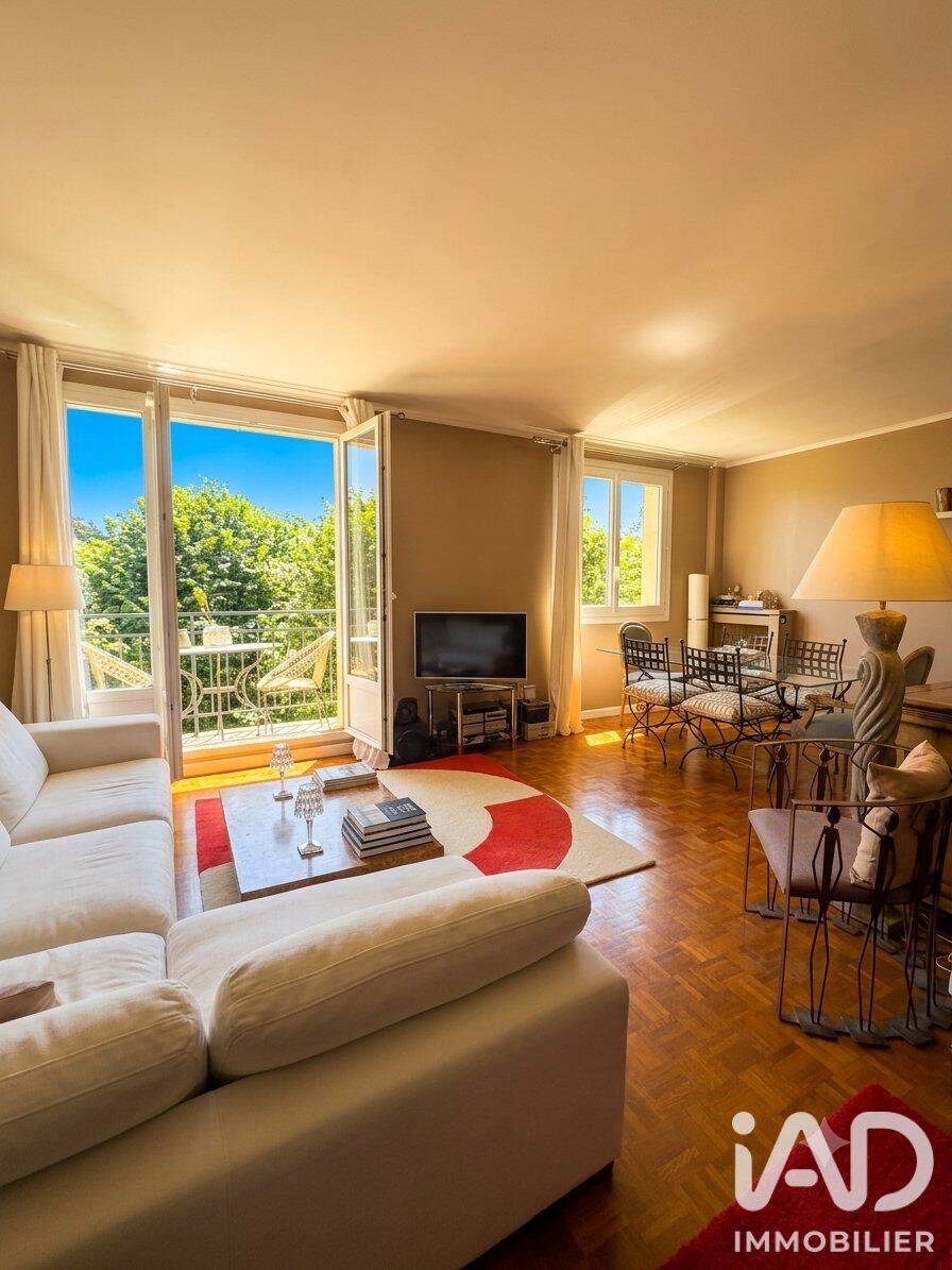 Appartement 3 pièces 56 m² · à Sèvres · 56,3 m² · 344 000 €