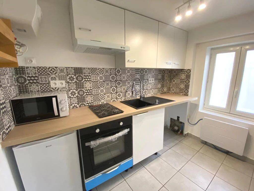 Appartement 2 pièces 30 m² · à Montélimar · 30 m² · 455 €/mois