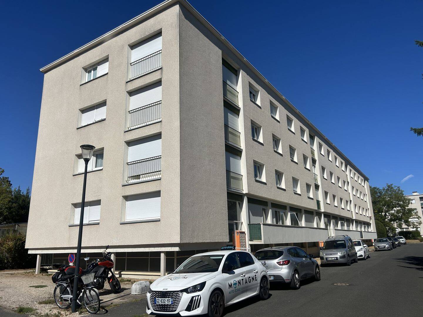 Appartement 2 pièces 45 m² · à Saint-Jean-de-la-Ruelle · 45 m² · 530 €/mois