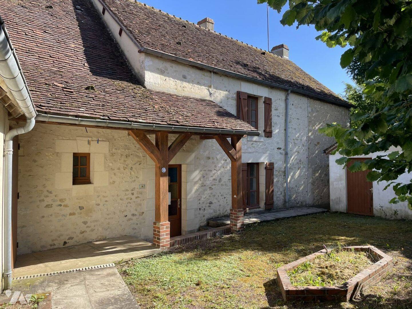 Maison 5 pièces 343 m² · à Mortagne-au-Perche · 343 m² · 79 500 €