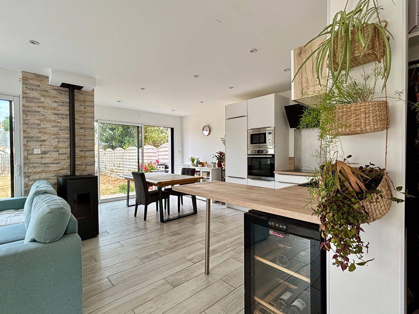 Maison 5 pièces 103 m² · à Saint-Lyphard · 103 m² · 341 250 €
