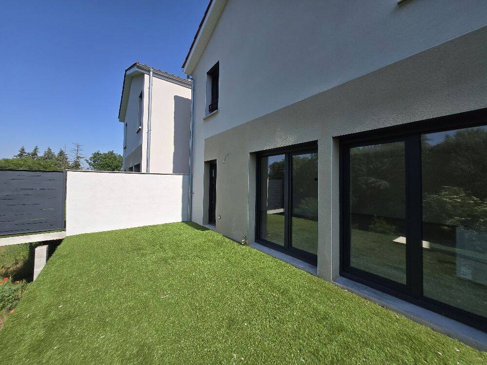 Maison 4 pièces 86 m² · à Trèves · 85,9 m² · 295 000 €