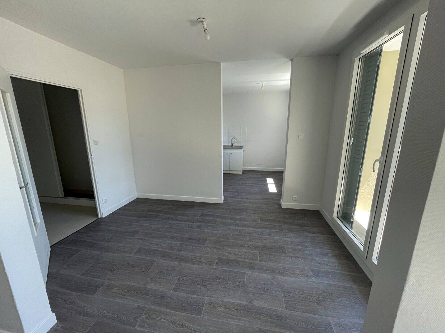 Appartement 4 pièces 84 m² · à Poncin · 84 m² · 803 €/mois