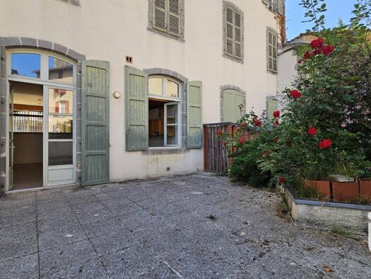 Maison de plain-pied à vendre 165 000 € 5 pièces 4 chambres 120 m² Saint Geraud Aurillac 15000