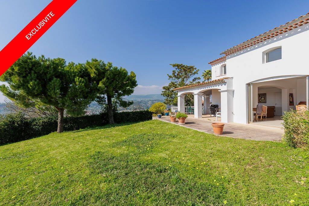 Maison 5 pièces 211 m² · à Nice · 210,7 m² · 1 550 000 €