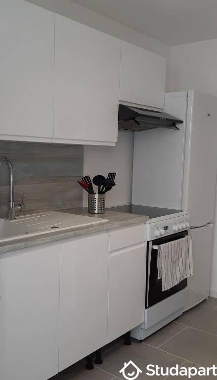 1 pièce 11 m² · à Saint-Xandre · 11 m² · 450 €