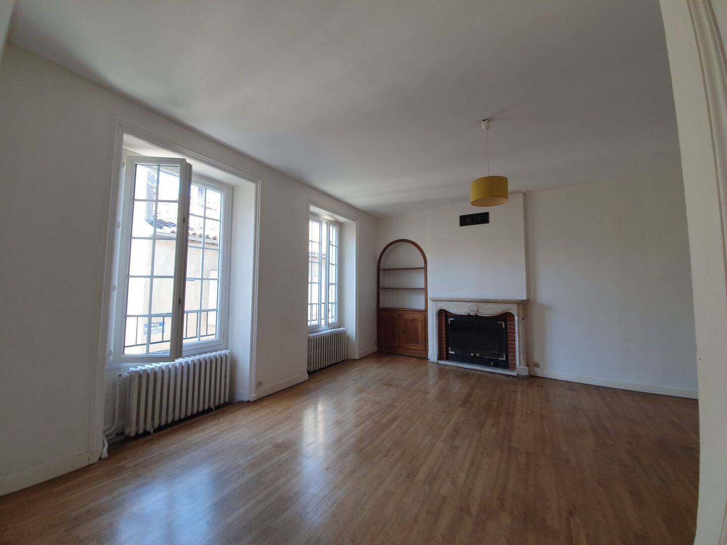 Appartement 4 pièces 104 m² · à Chauvigny · 104,3 m² · 655 €