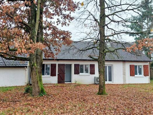 Maison de plain-pied à vendre 265 000 € 4 pièces 3 chambres 93 m² 703 m² de terrain La Ferté-Saint-Aubin 45240