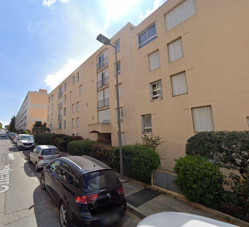 Appartement 1 pièce 25 m² · à Vallauris · 24,9 m² · 600 €