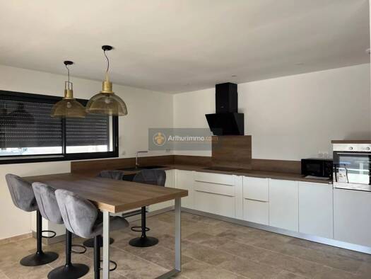 Maison à vendre 540 000 € 4 pièces 3 chambres 140 m² 724 m² de terrain Solaro 20240