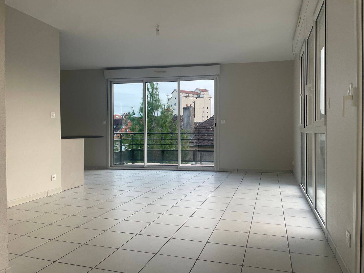 Appartement 3 pièces 64 m² · à Nancy · 64 m² · 890 €