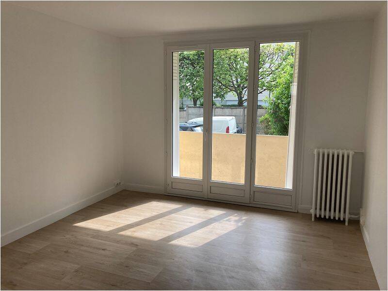Appartement 3 pièces 52 m² · à Châtillon · 52,4 m² · 1 143 €