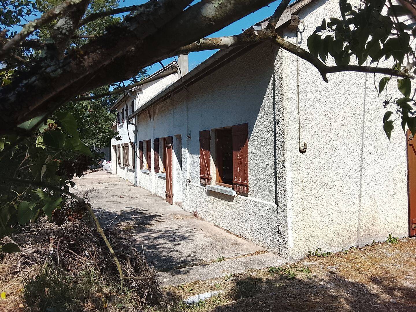 Maison 5 pièces 105 m² · à Charny Orée de Puisaye · 105 m² · 113 900 €