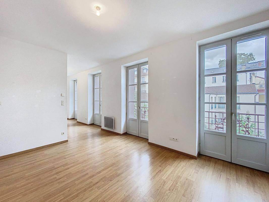 Appartement 2 pièces 44 m² · à Vichy · 43,9 m² · 143 000 €