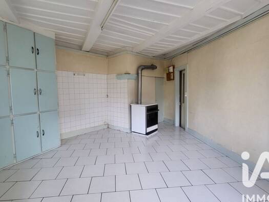 Maison à vendre 144 000 € 4 pièces 3 chambres 130 m² Mouthier-Haute-Pierre 25920