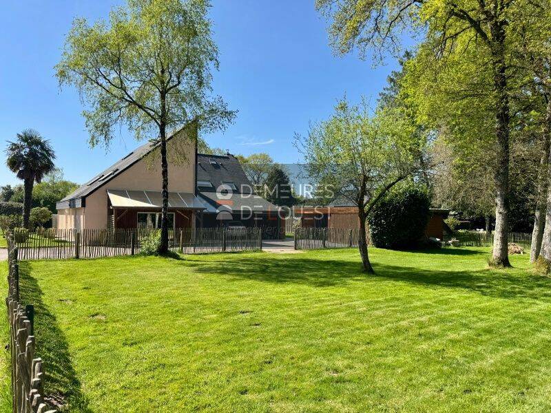 Maison 8 pièces 203 m² · à Orgères · 203 m² · 474 000 €