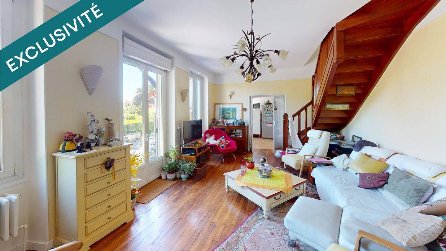 Maison 6 pièces 141 m² · à Ris-Orangis · 141 m² · 359 000 €