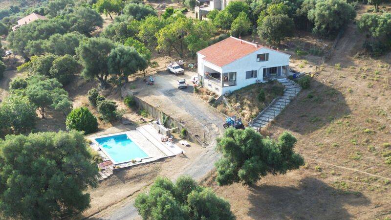 Maison 6 pièces 167 m² · à Olmeta-Di-Capocorso · 167 m² · 597 000 €