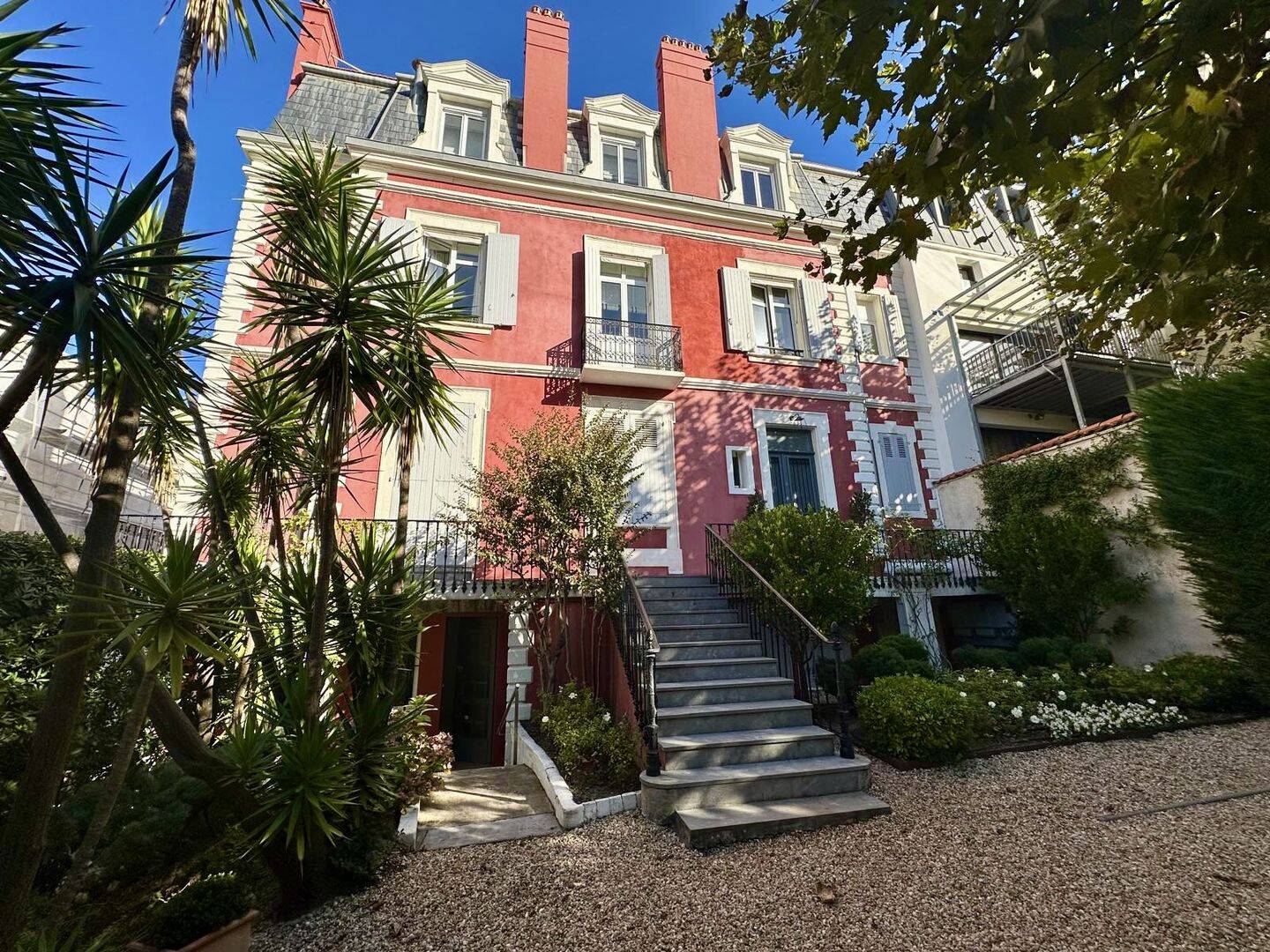 Appartement 6 pièces 217 m² · à Biarritz · 216,9 m² · 1 150 000 €