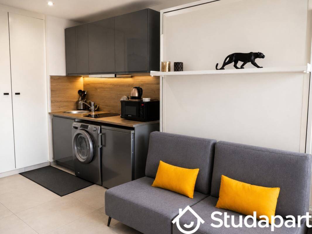 Maison 1 pièce 20 m² · à Mandelieu-la-Napoule · 20 m² · 900 €/mois