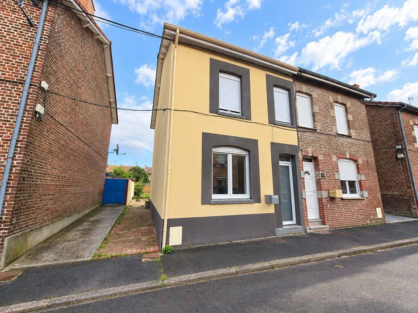 Maison 4 pièces 94 m² · à Crespin · 94 m² · 206 000 €