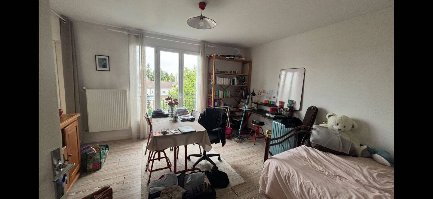 Appartement 1 pièce 28 m² · à La Riche · 28 m² · 75 000 €