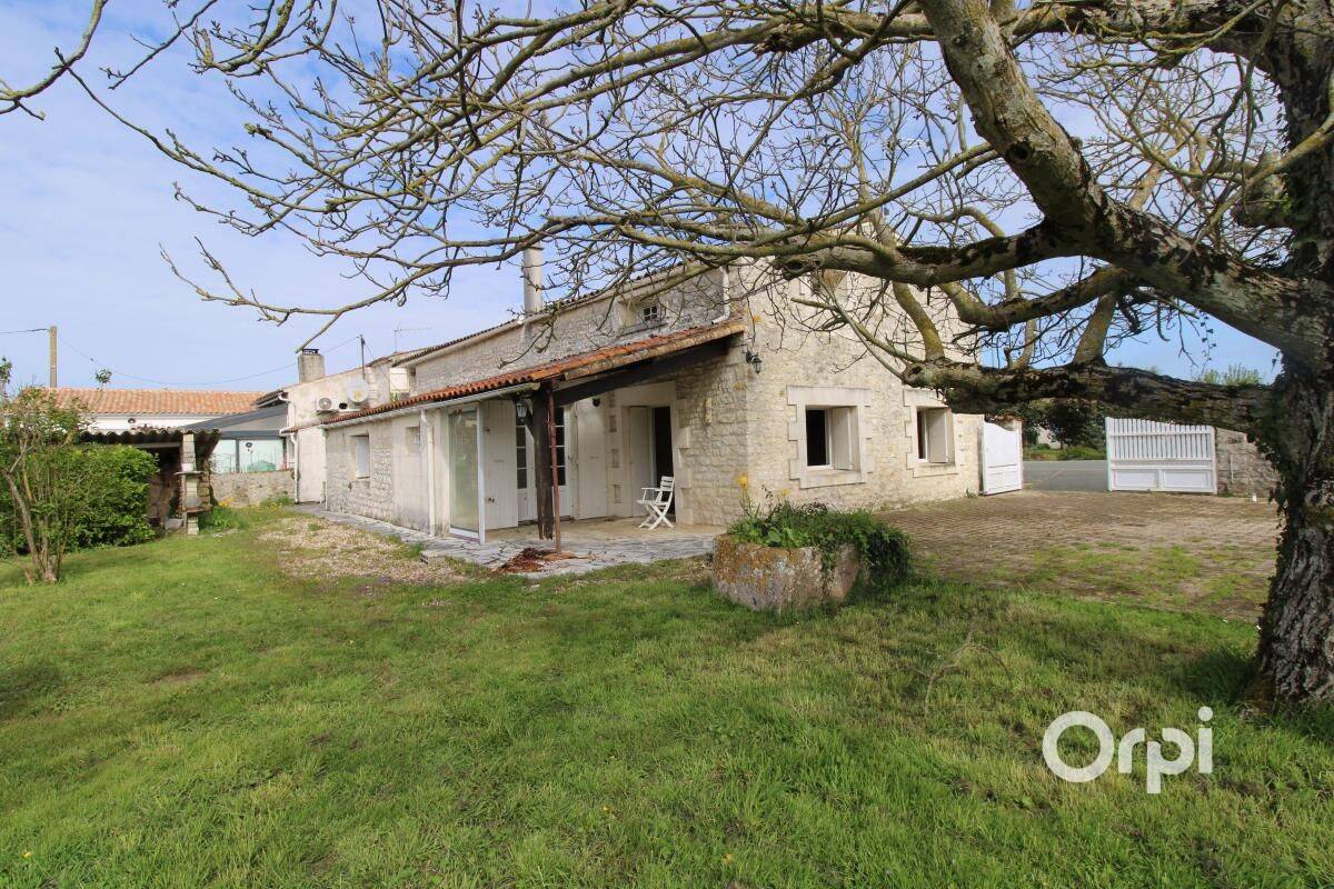 Maison 4 pièces 126 m² · à Nieulle-sur-Seudre · 125,6 m² · 185 500 €