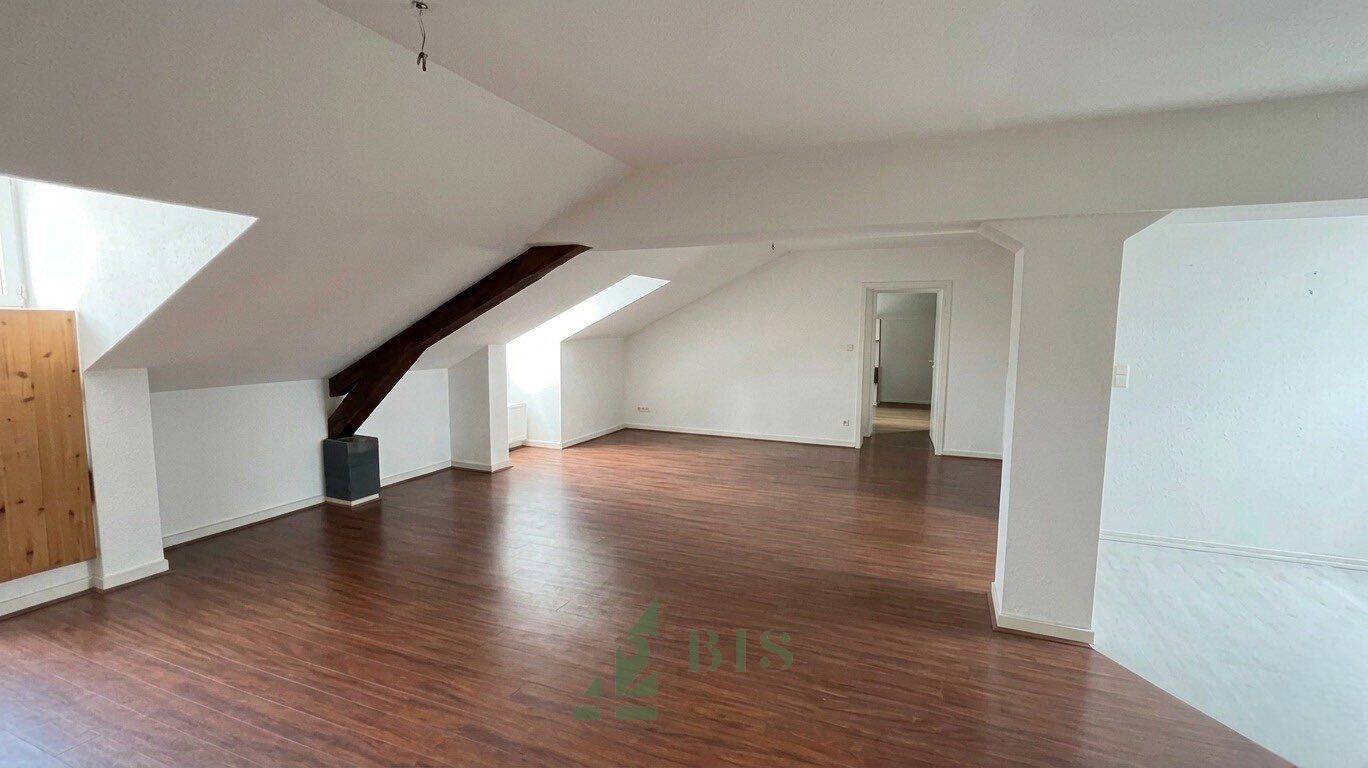 Appartement 3 pièces 69 m² · à Roanne · 69 m² · 525 €