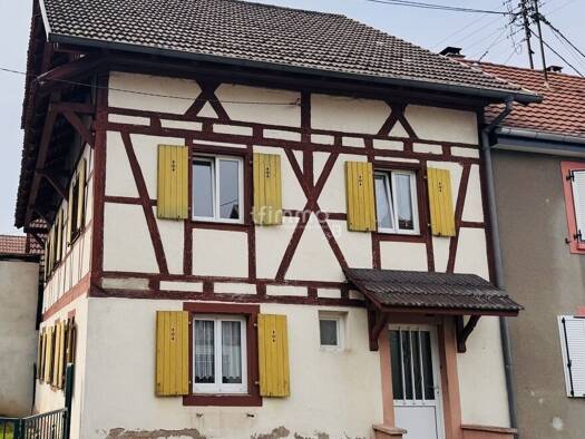 Maison à vendre 159 000 € 7 pièces 5 chambres 147 m² 677 m² de terrain Schweighouse-Thann 68520