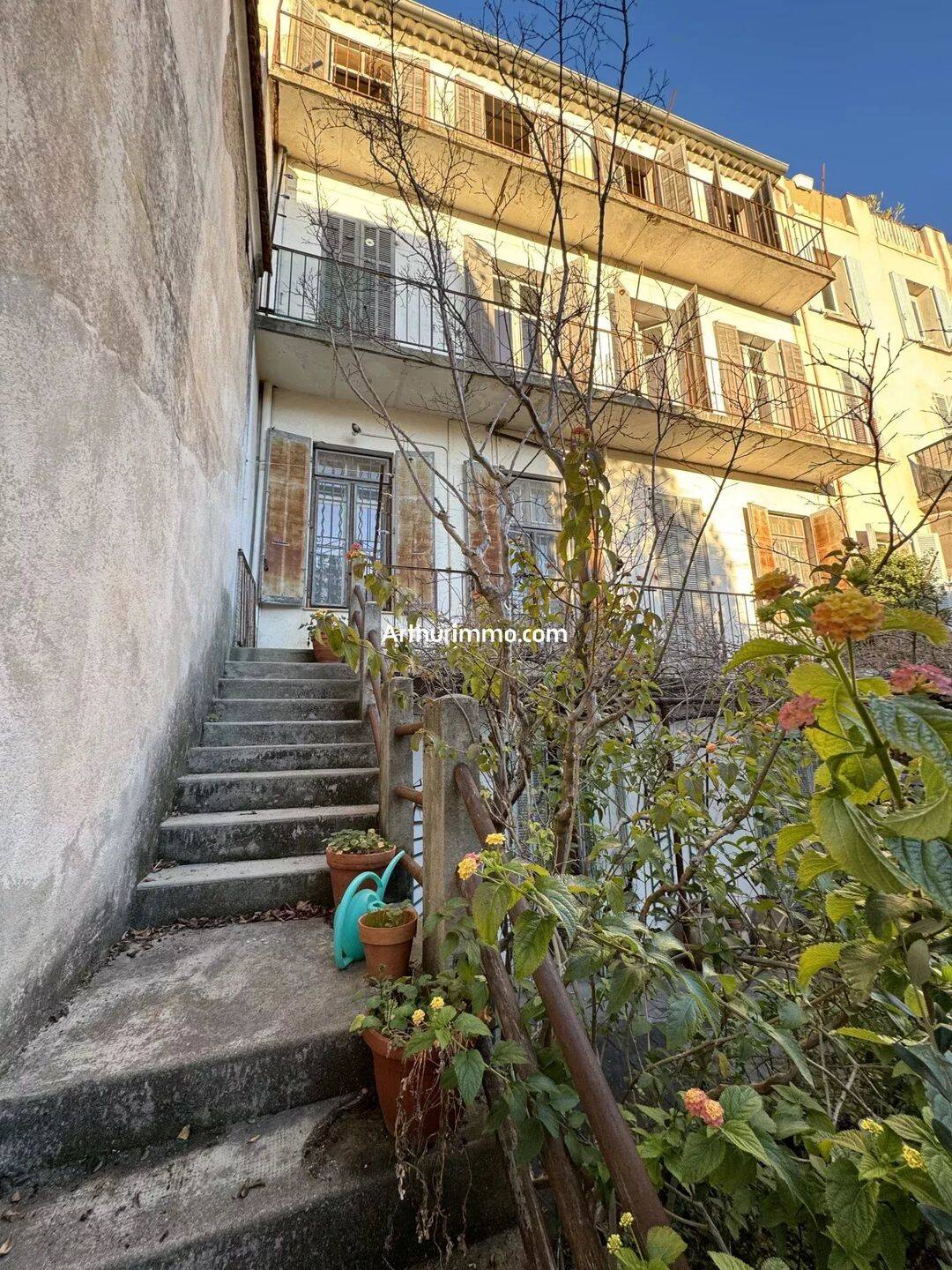 Maison 16 pièces 470 m² · à Draguignan · 470 m² · 610 000 €
