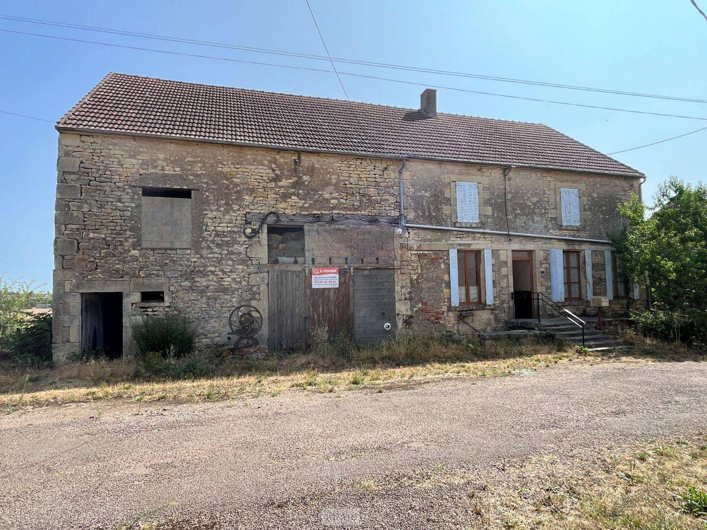 Maison 3 pièces 81 m² · à Challement · 81 m² · 74 400 €